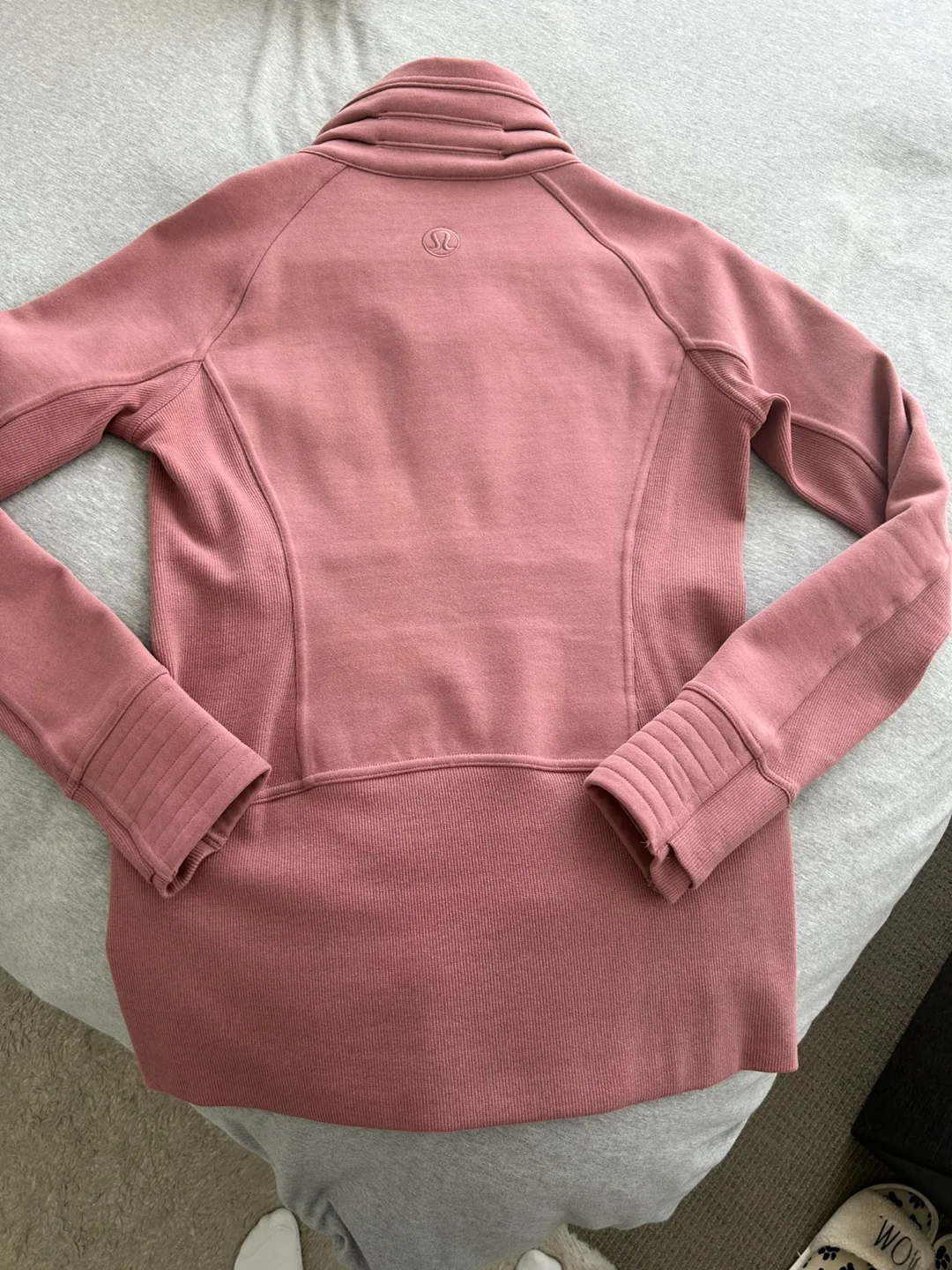 Lululemon Full Zip  Jacket - Size 8 image indicator(4)