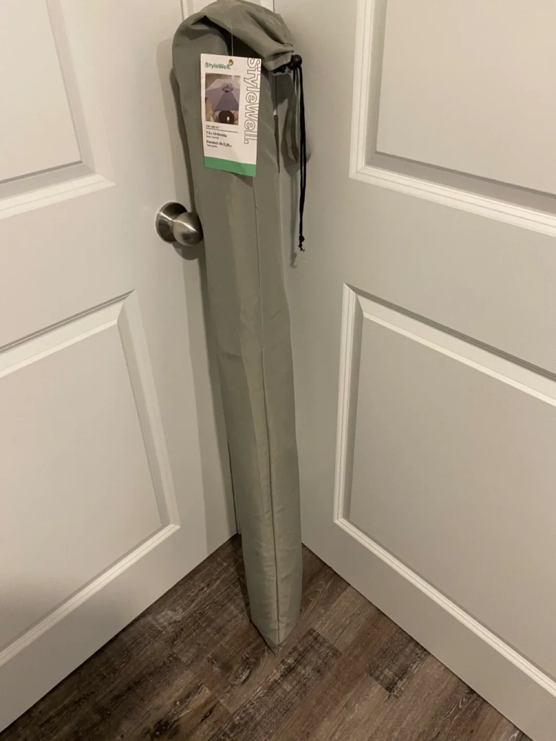 StyleWell 7.5 ft Grey Canopy Umbrella image indicator(3)