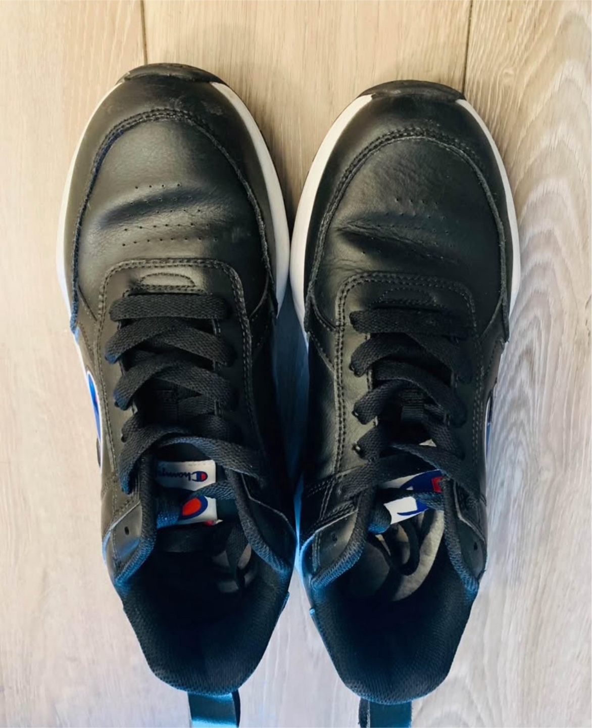 Champion Black Sneakers - size 7 - photo 2