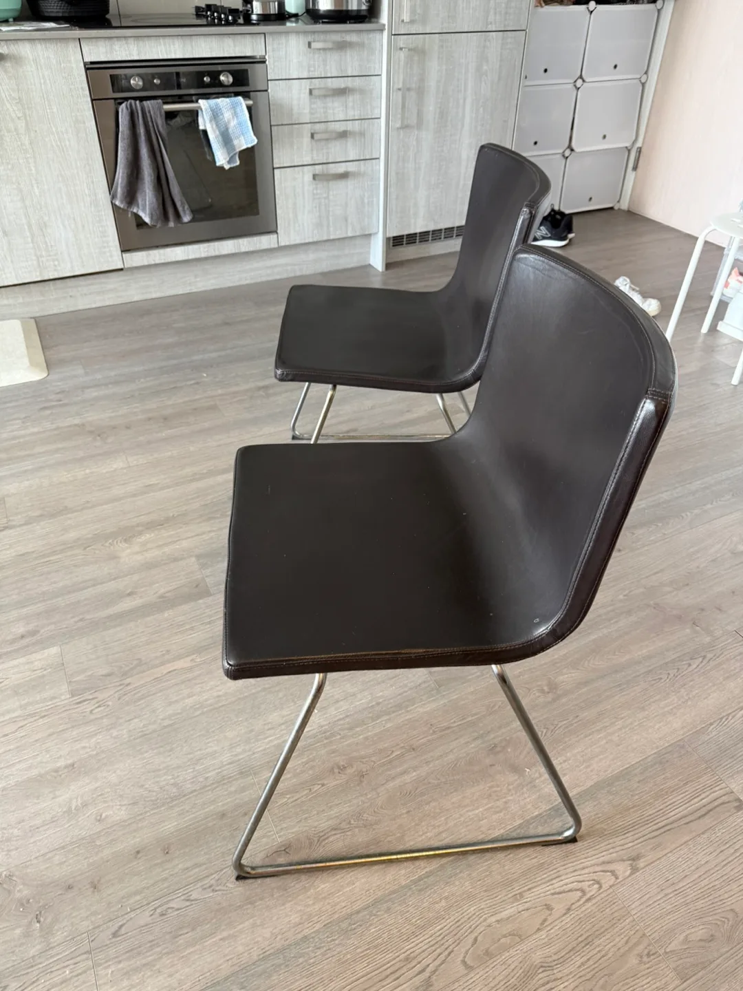 Set of 2 Black Leather Dining Chairs image indicator(3)