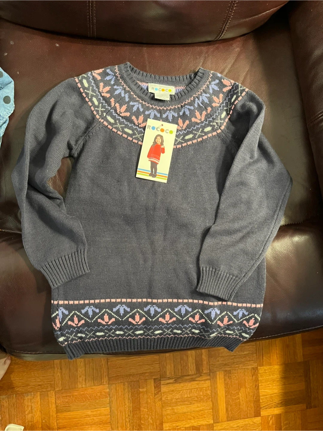 BUNDLE! Brand New GUESS White Dress & Rococo Sweater (Size 3T-5) - photo 4