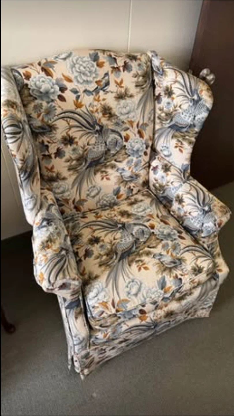 Floral Wingback Armchairs - photo 3