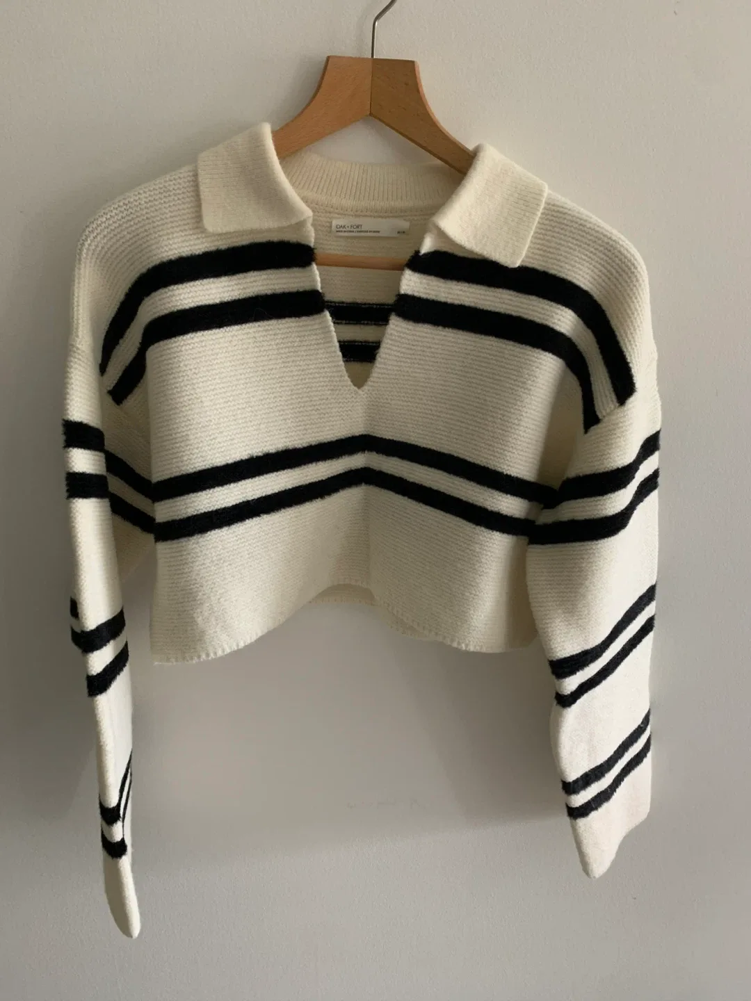 🦙Oak + Fort Sweater🦙