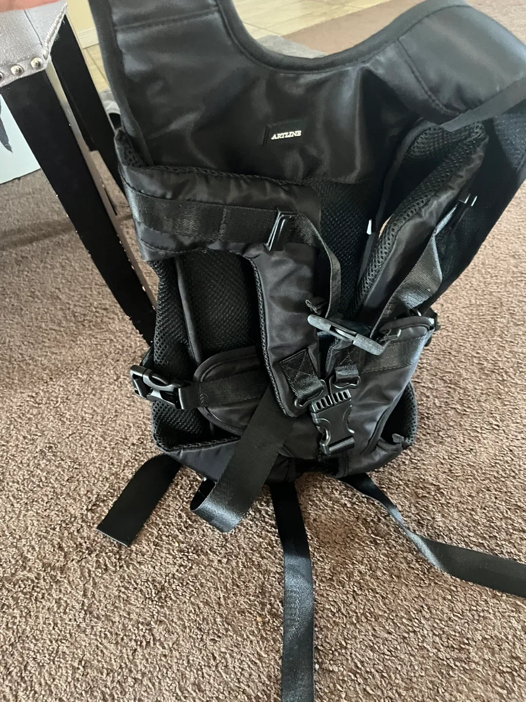 ARTLINE Baby Carrier - Black image indicator(2)