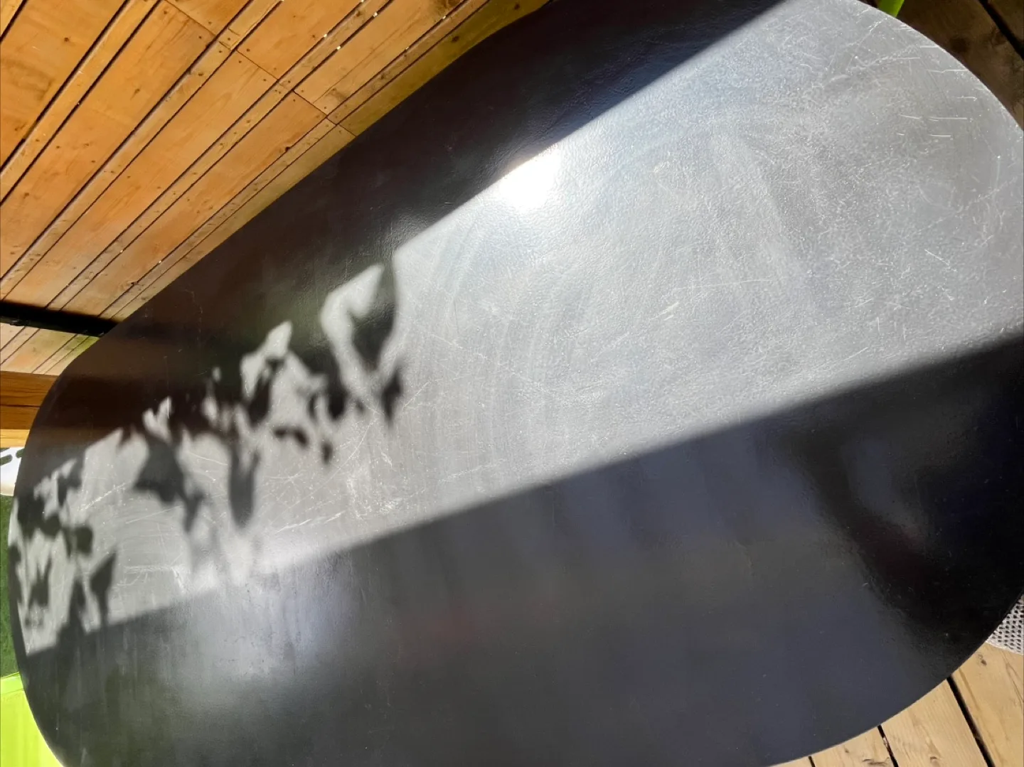 Article Ballo oval dining table image indicator(4)