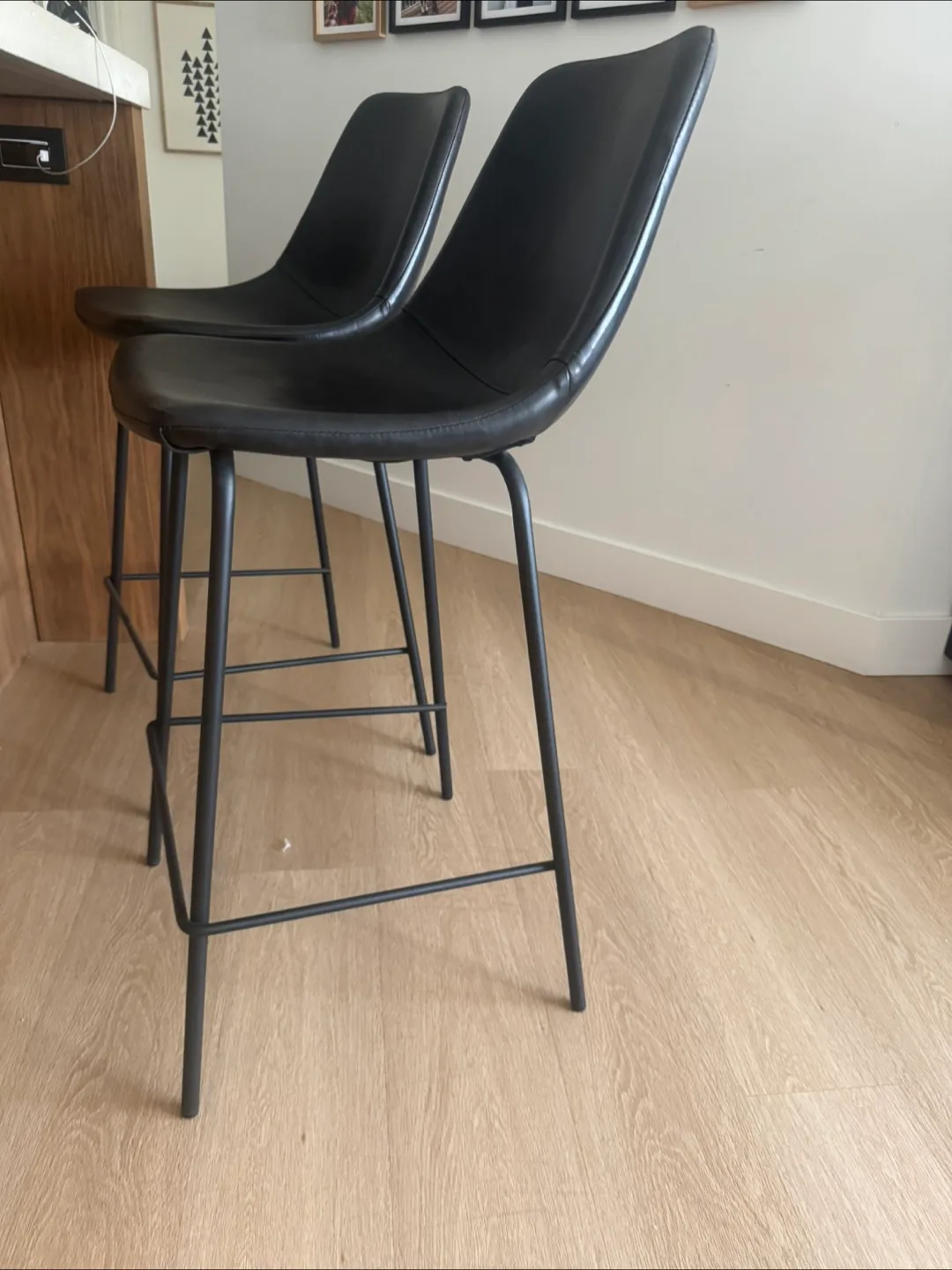 Moving sale - counter/bar stools