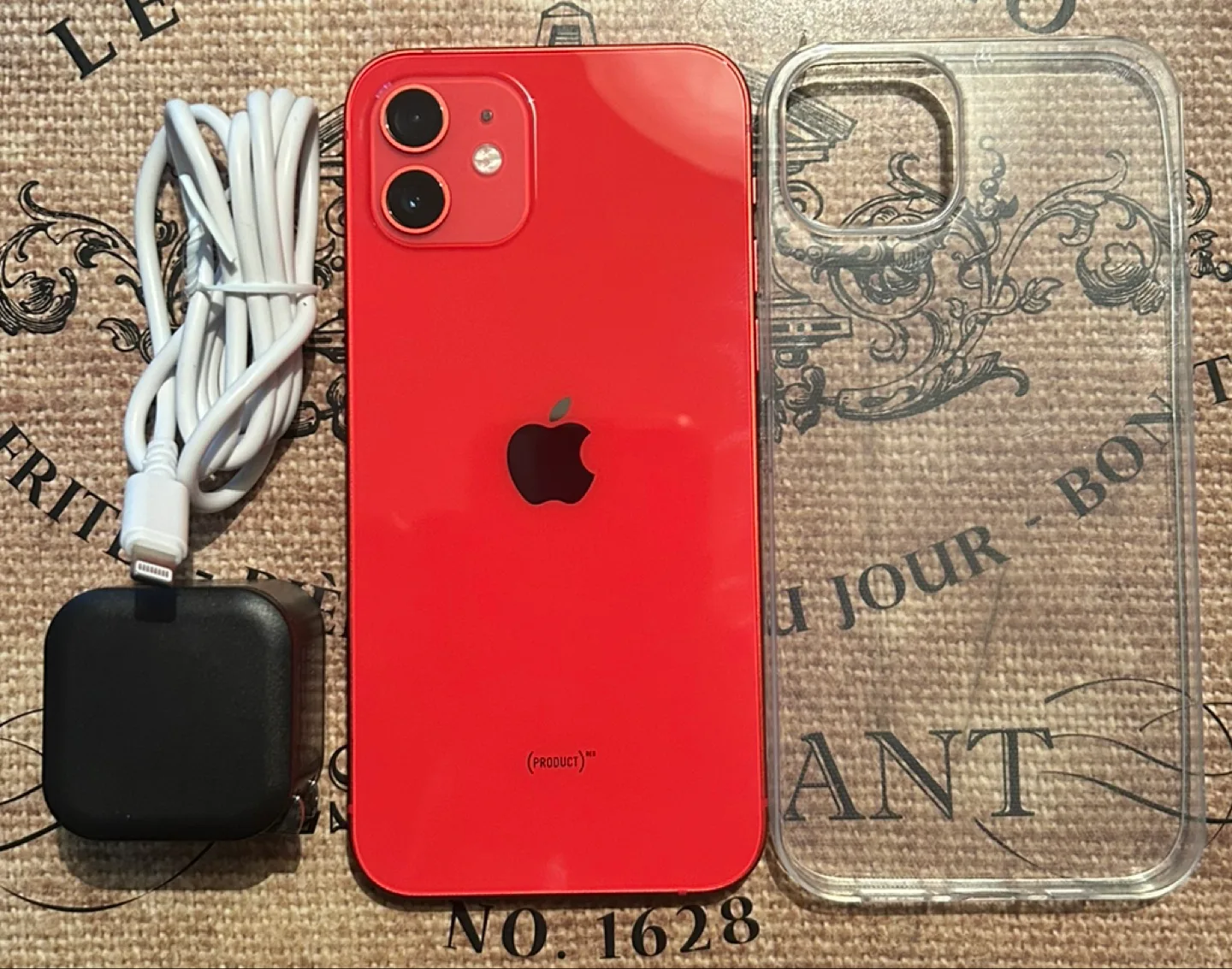 (95%) iPhone 12 64GB-Excellent Con+Accessories.