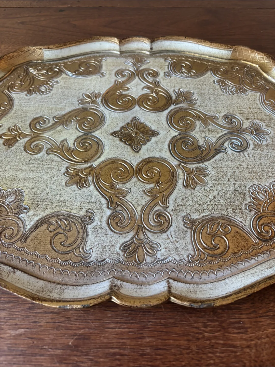Vintage Florentine tray made in Florence Italy image indicator(5)