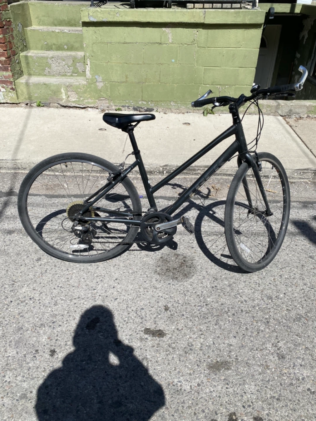 Trek Hybrid Bike - Great Condition! - photo 2