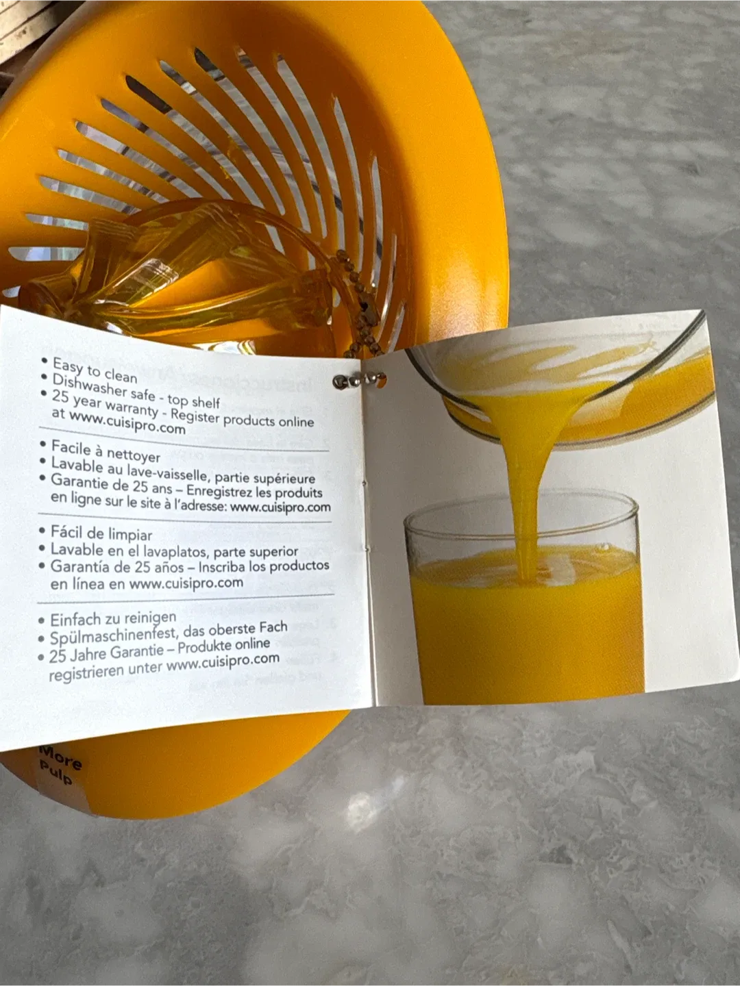 Cuisipro Citrus Juicer - Yellow image indicator(3)