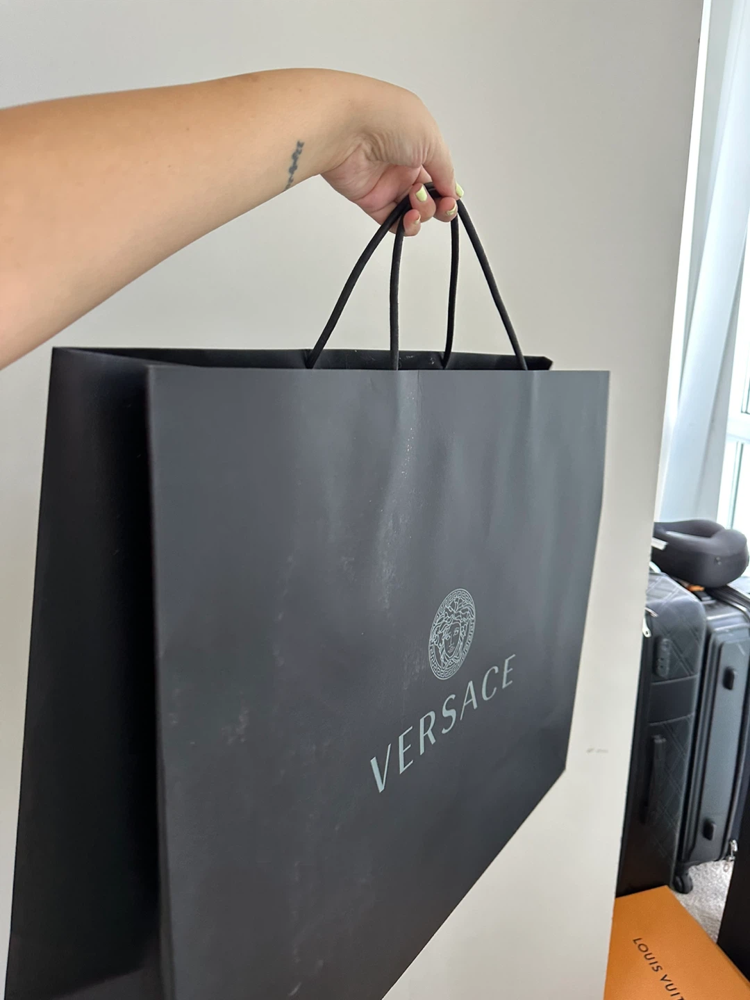 Versace Gift Bag - Black - photo 3