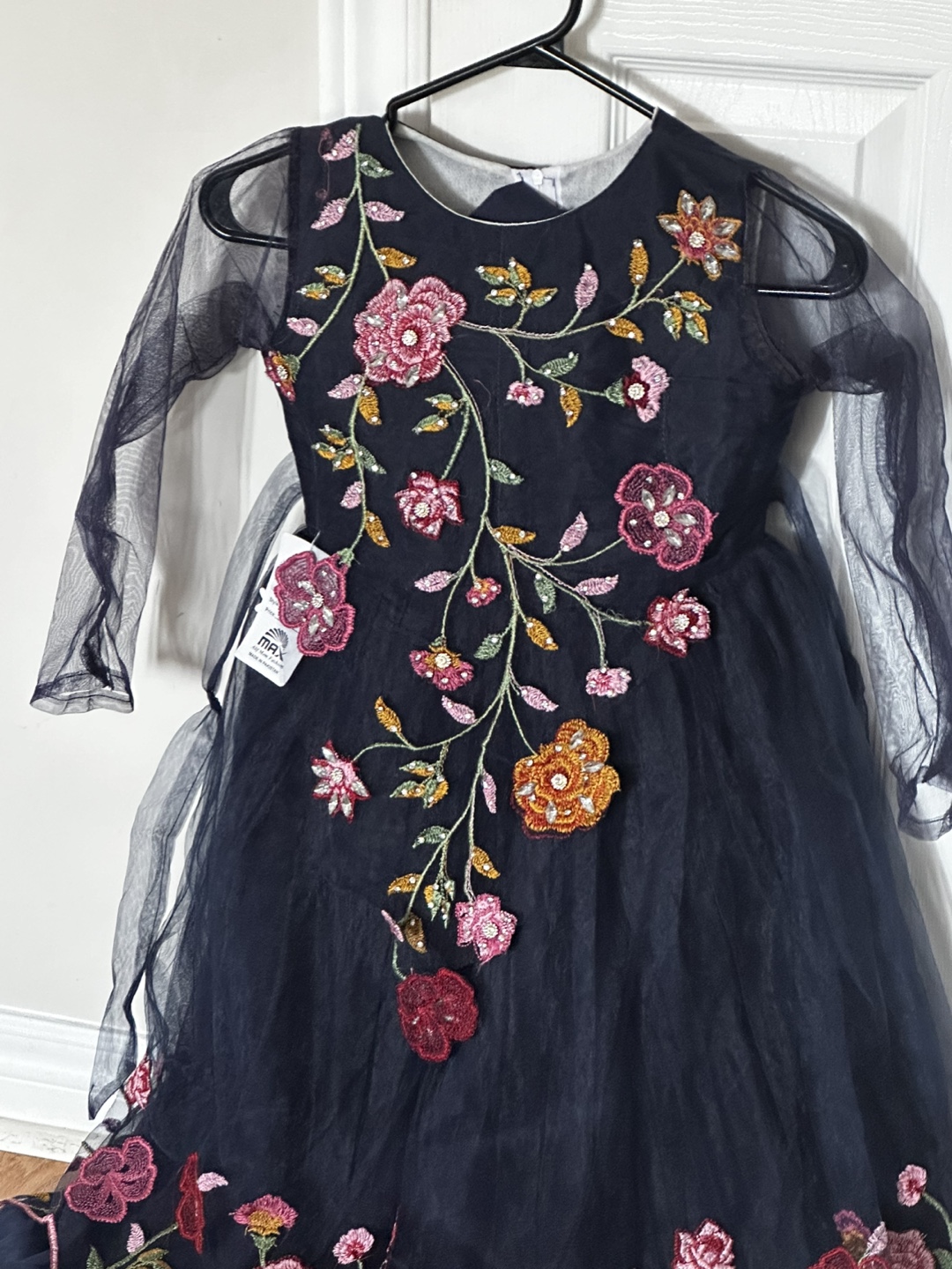 Girls' Embroidered Dress - photo 2