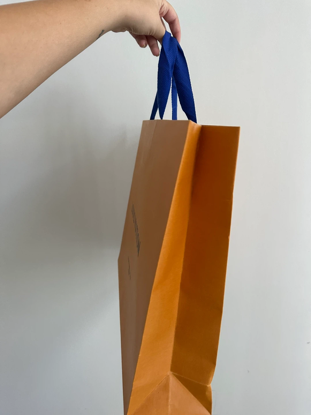 1 Louis Vuitton Shopping Bag - photo 4