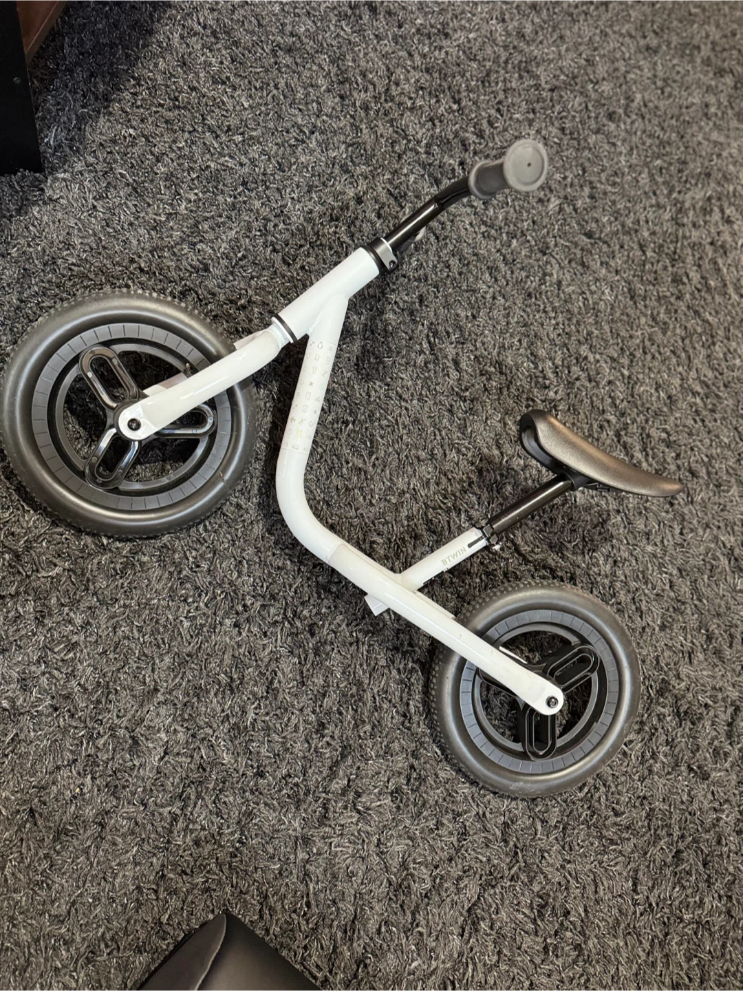 Kids Balance Bike from Decathlon - photo 2