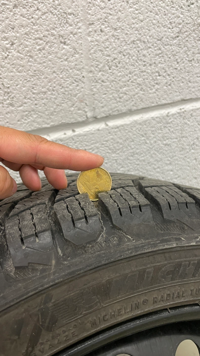 Full Set of Michelin Winter Tires - photo 3