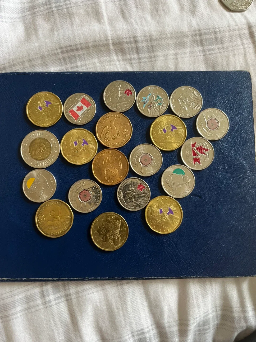 Canadian colours and designs 21 coins for set thumbnail