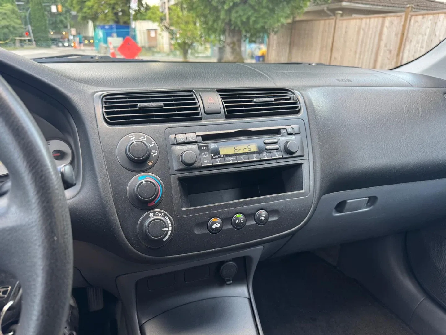 2004 Honda Civic image indicator(7)