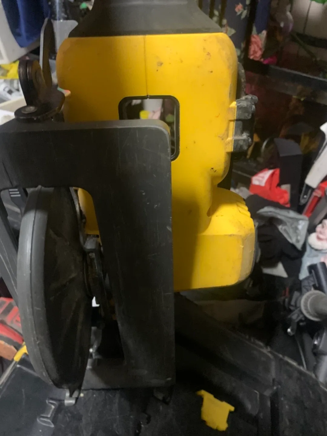 Dewalt 60V MAX Brushless Cut Off Saw image indicator(3)