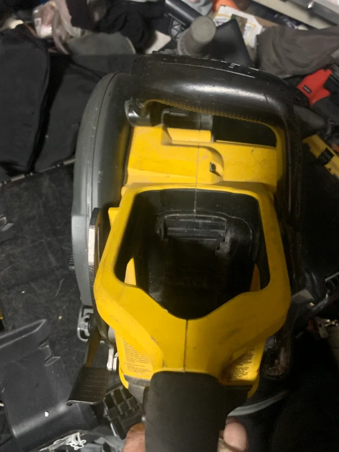 Dewalt 60V MAX Brushless Cut Off Saw image indicator(2)