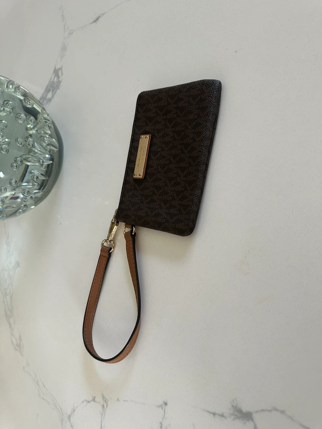 Michael Kors Wristlet - photo 3