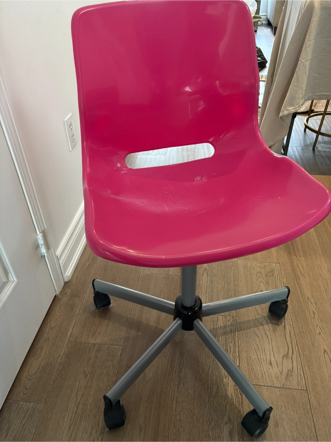 Pink Desk Chair