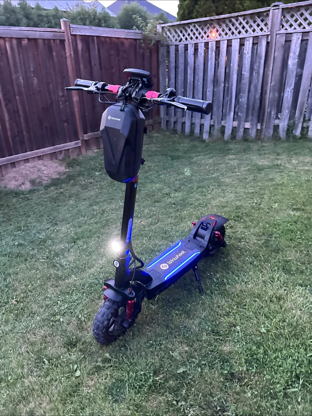 🔥 Isinwheel GT2 Electric Scooter – 45Km/h | Like New image indicator(8)