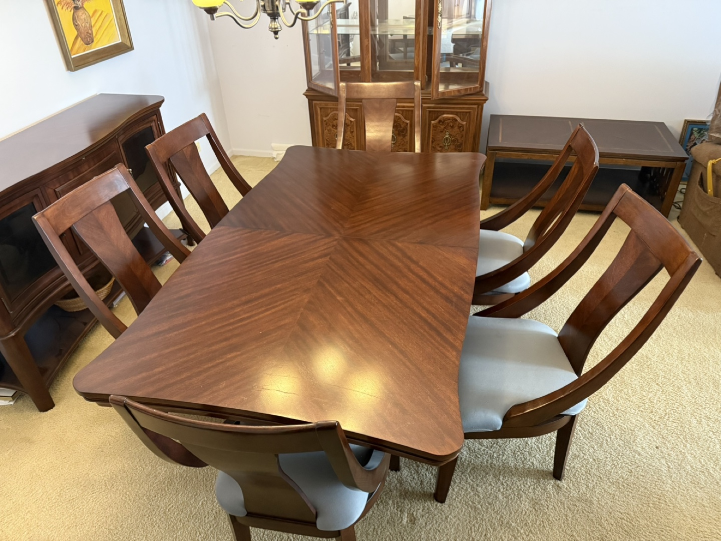 Dining Room Table with 6 Chairs