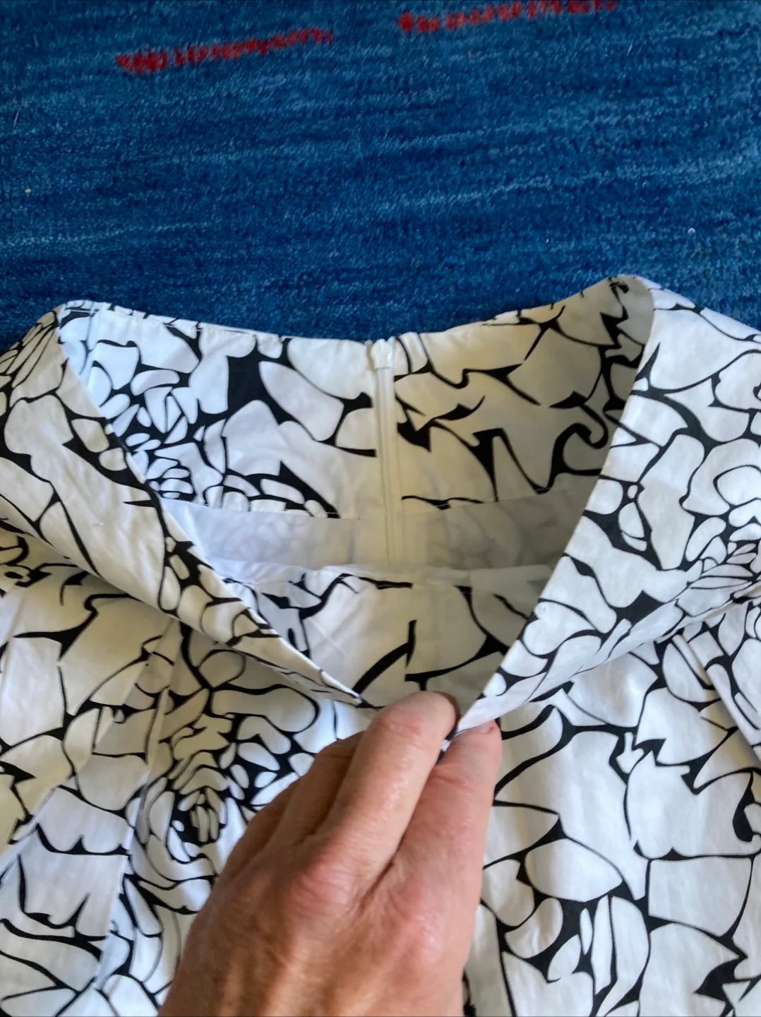 Alfred Sung Cotton Skirt, Size 8 image indicator(3)