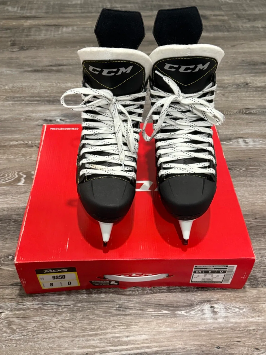 CCM Tacks 9350 Ice Hockey Skates - Size 8 thumbnail