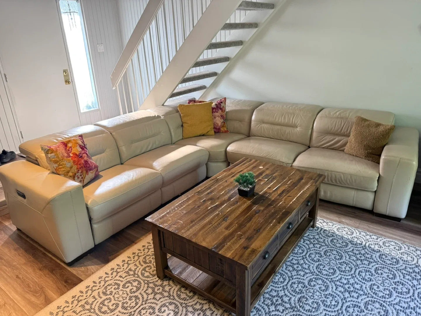 Quick sale-Solid Wood Nightstands image indicator(7)