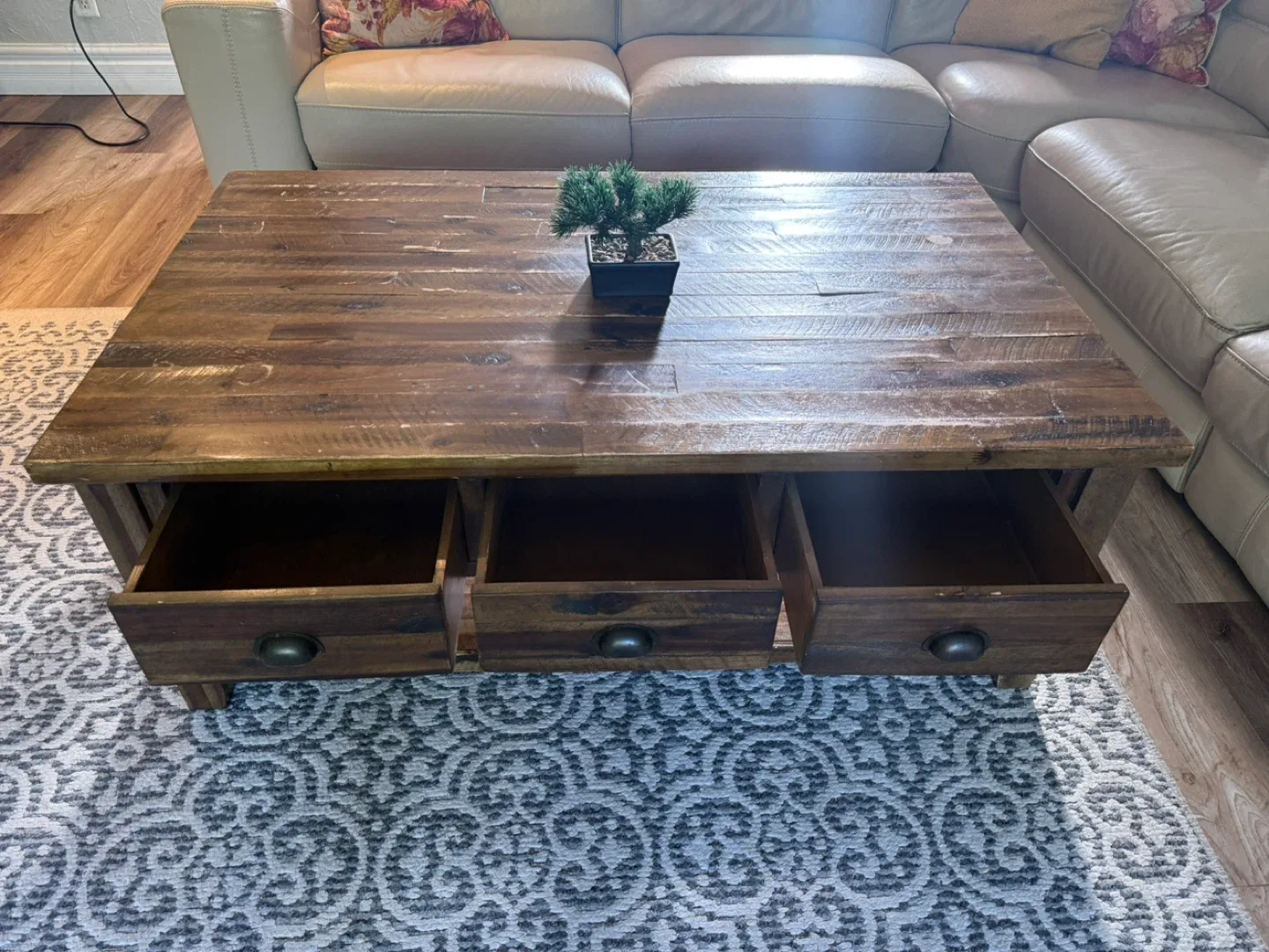 Quick sale-Solid Wood Nightstands image indicator(9)