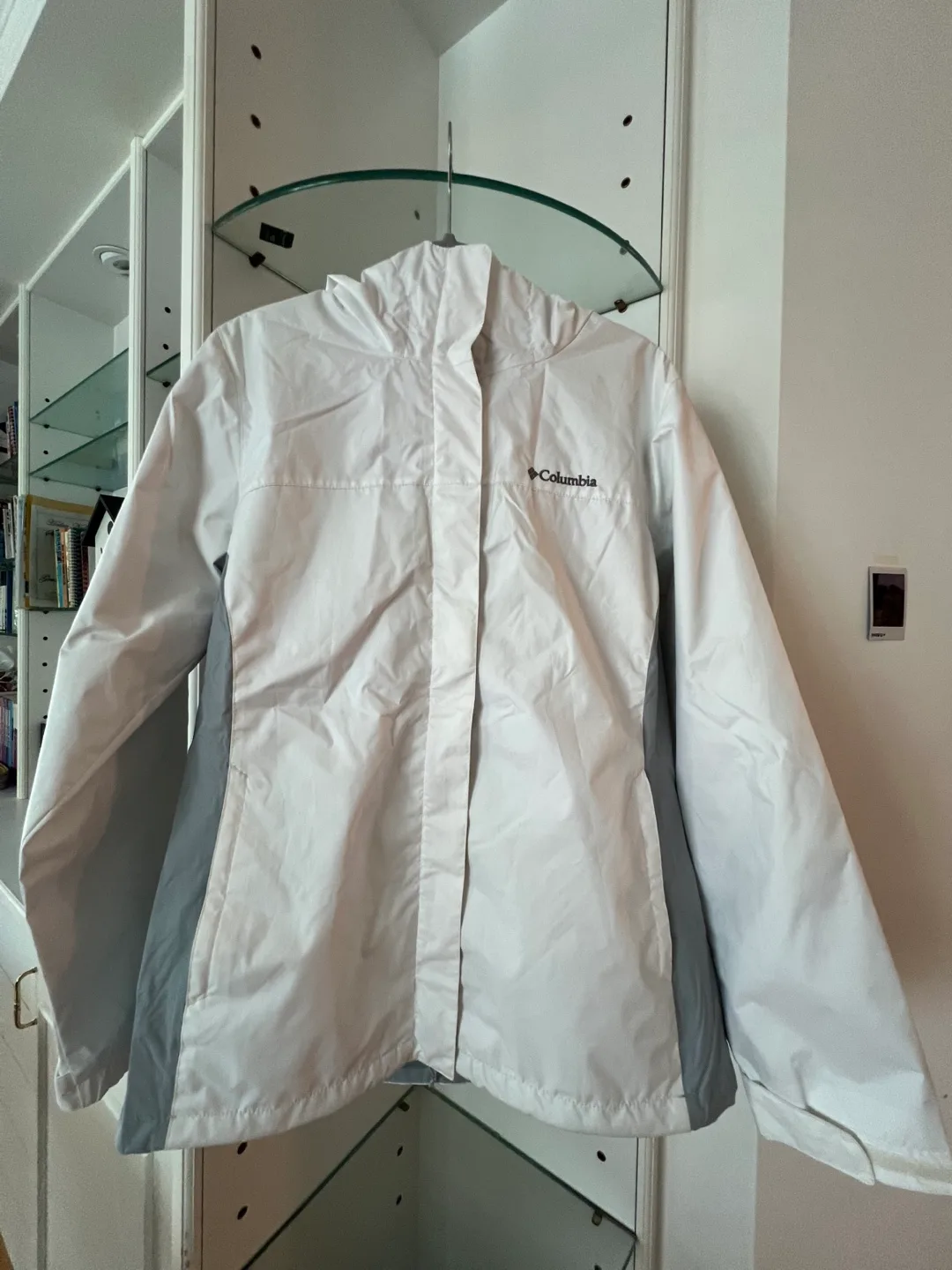 Columbia Rain Jacket - Size M thumbnail
