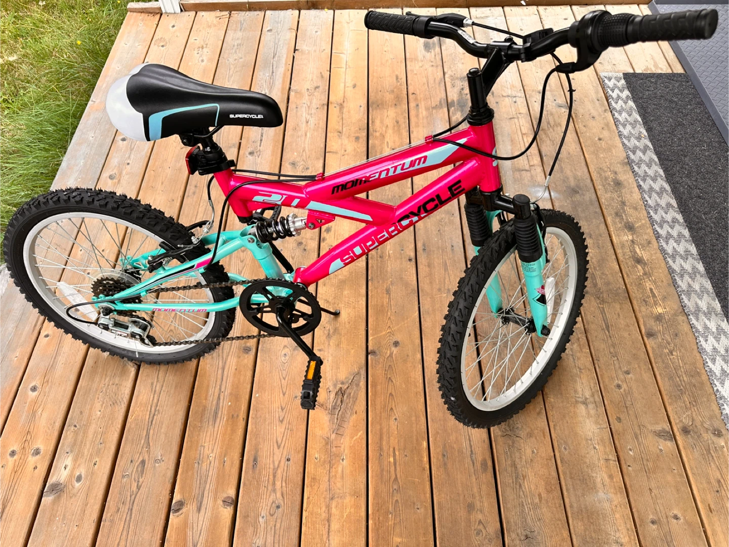 🚲 Brand New Girls’ Supercycle Momentum 20” – Never Ridden! - photo 4