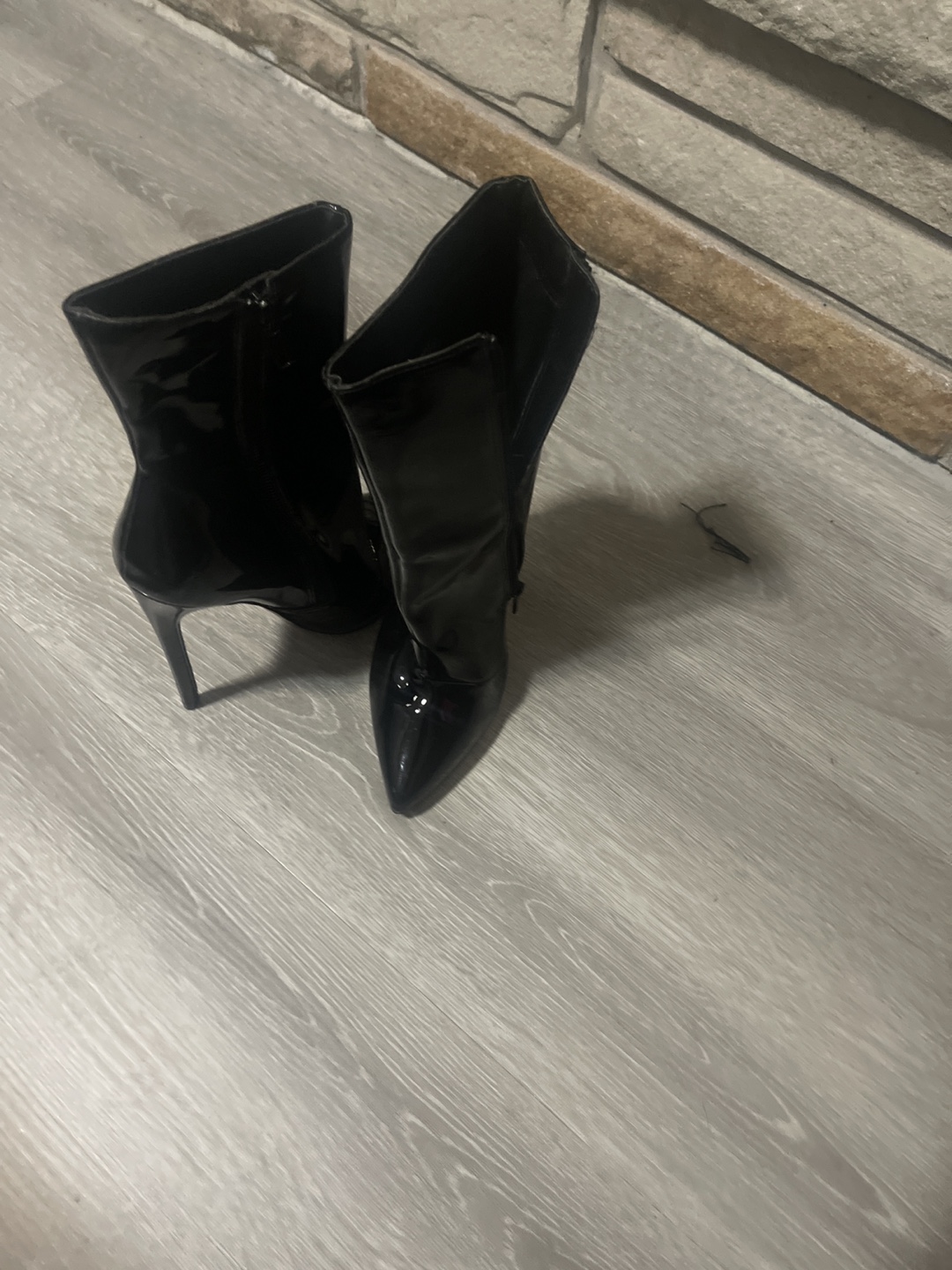 Steve Madden Wakeley Black Patent Booties Size 9 - photo 3