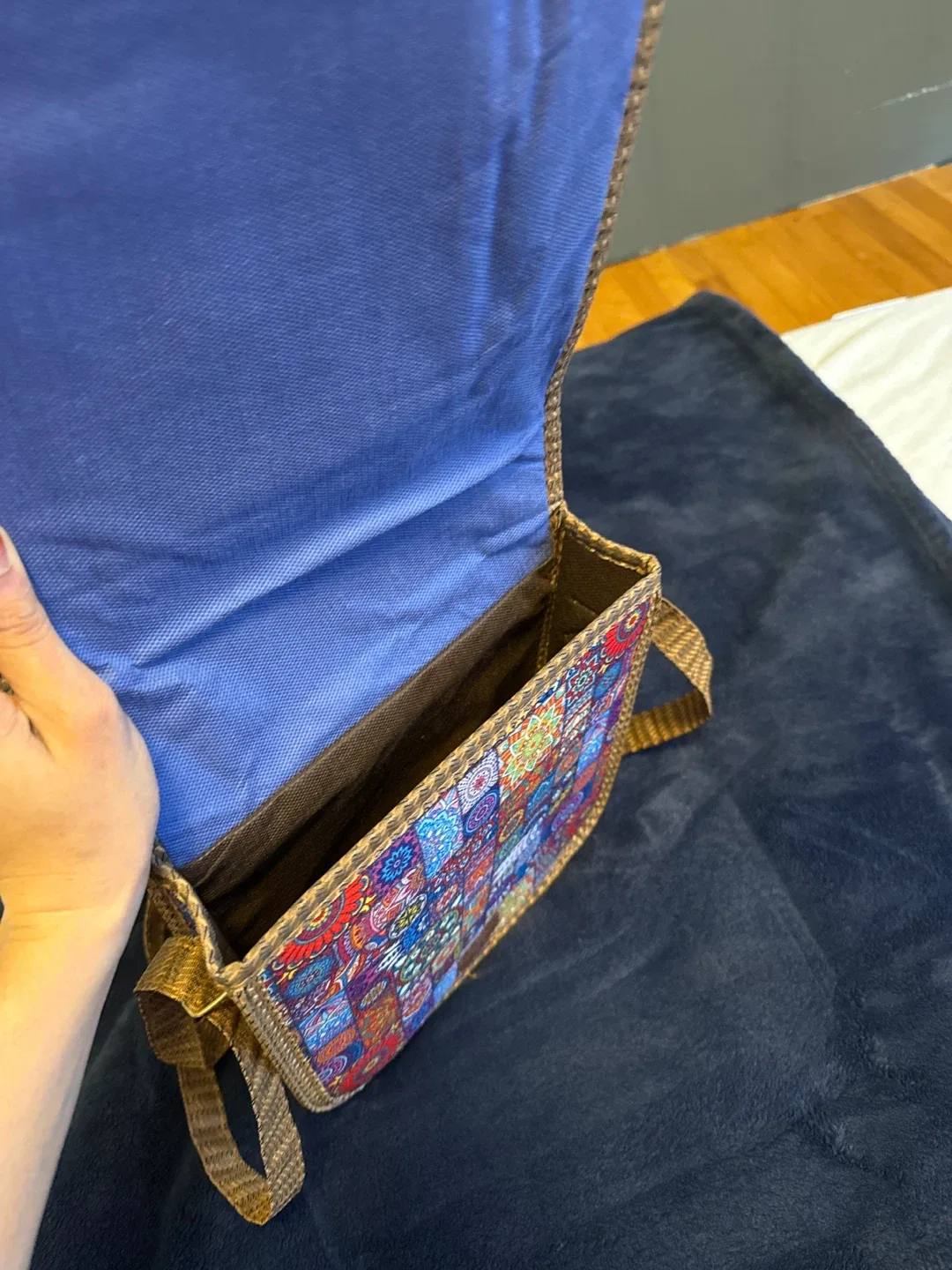 Colourful Patterned Shoulder Bag image indicator(3)