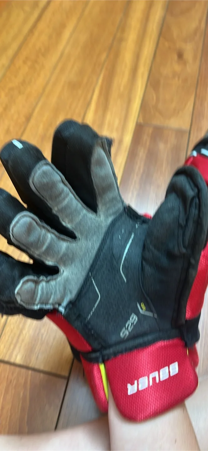 Bauer Supreme S29 Hockey Gloves - 12" image indicator(2)