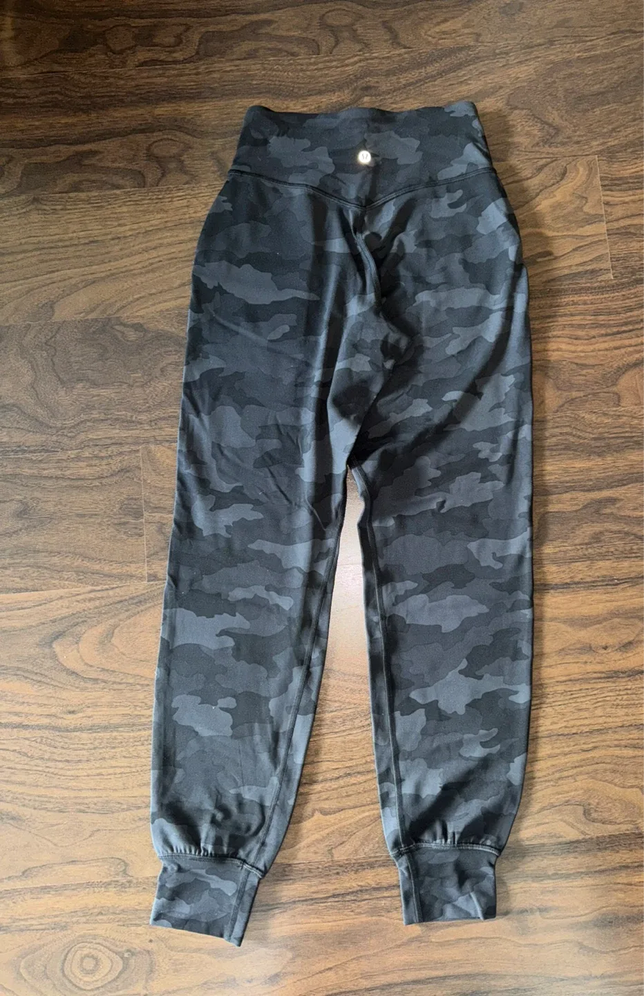 Lululemon Align Jogger 28" Camo Size 4 image indicator(2)