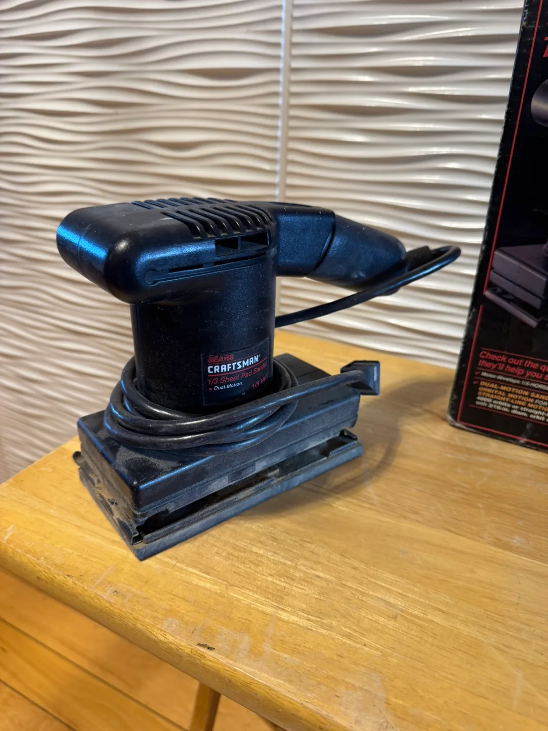 Craftsman 1/3 Sheet Pad Sander image indicator(2)