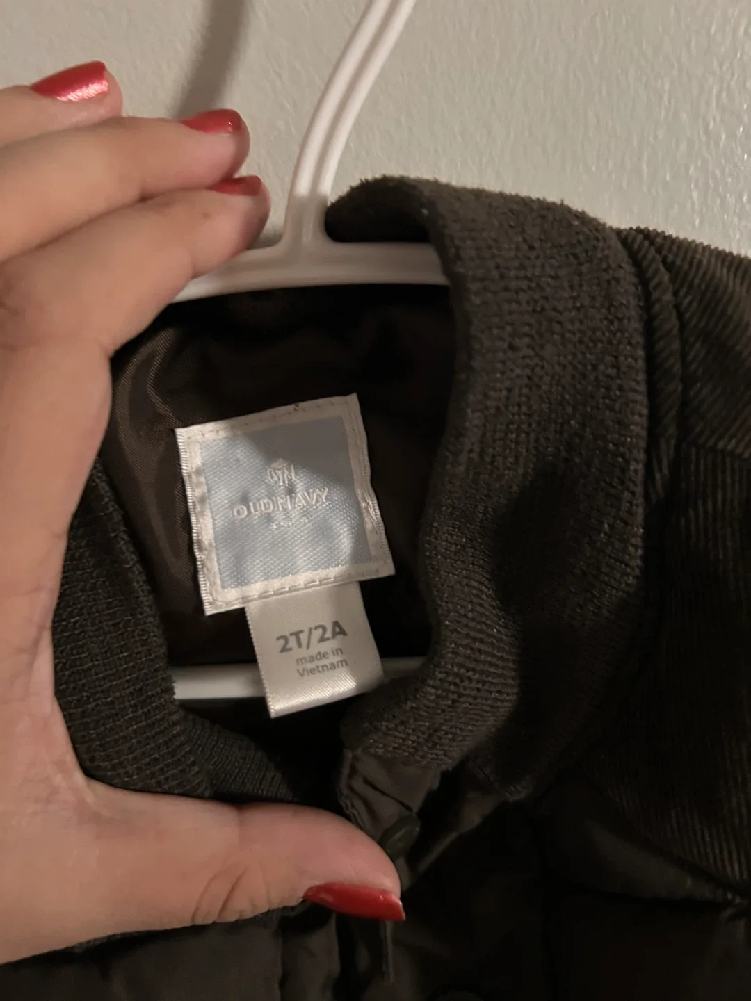 Old Navy Puffer Vest - Size 2T image indicator(3)