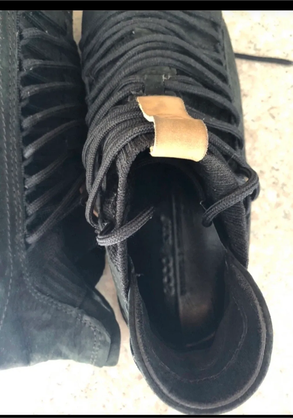 Ecco Men's Black Leather Sneakers - Size 9 US image indicator(3)