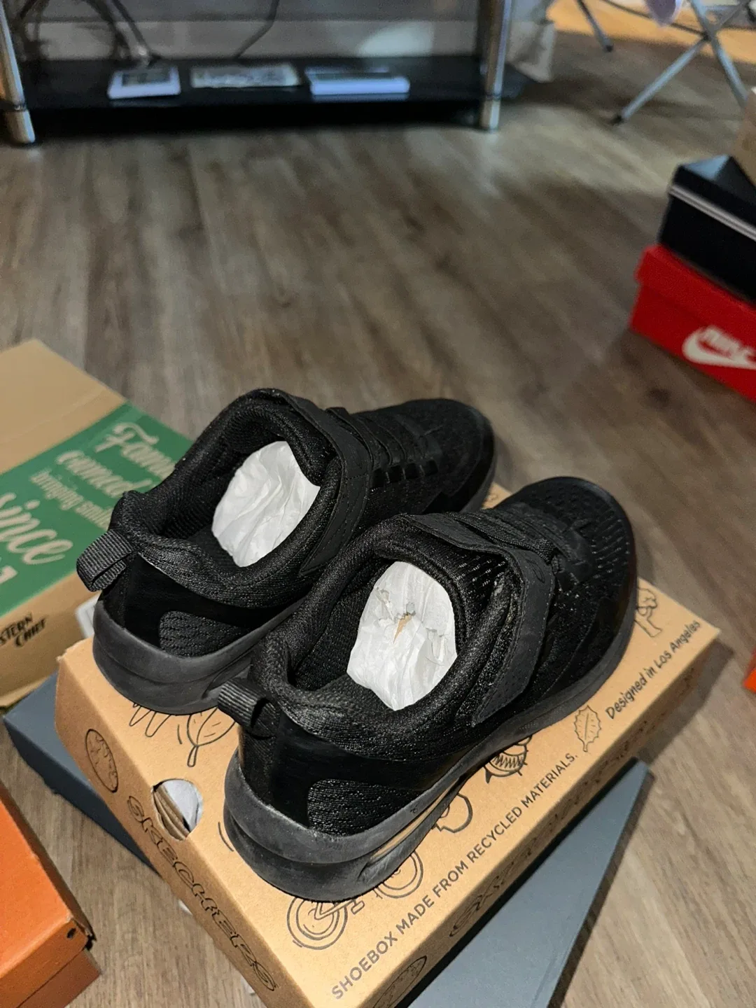 Skechers Kids' Black Sneakers image indicator(2)