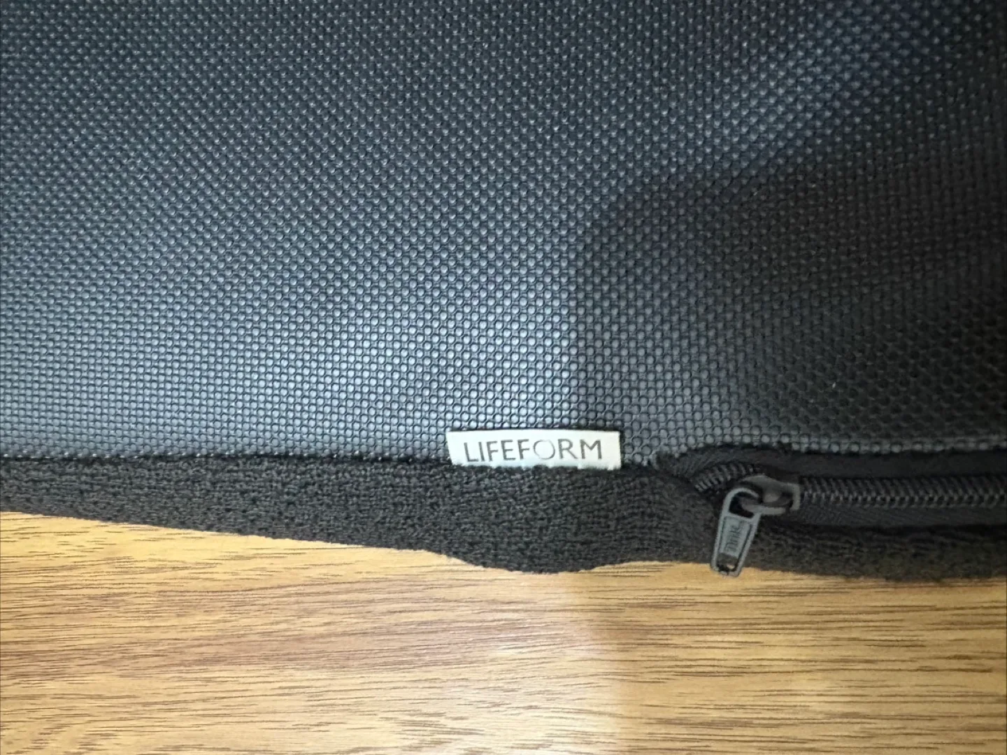 Lifeform Back Support Cushion - Black image indicator(4)