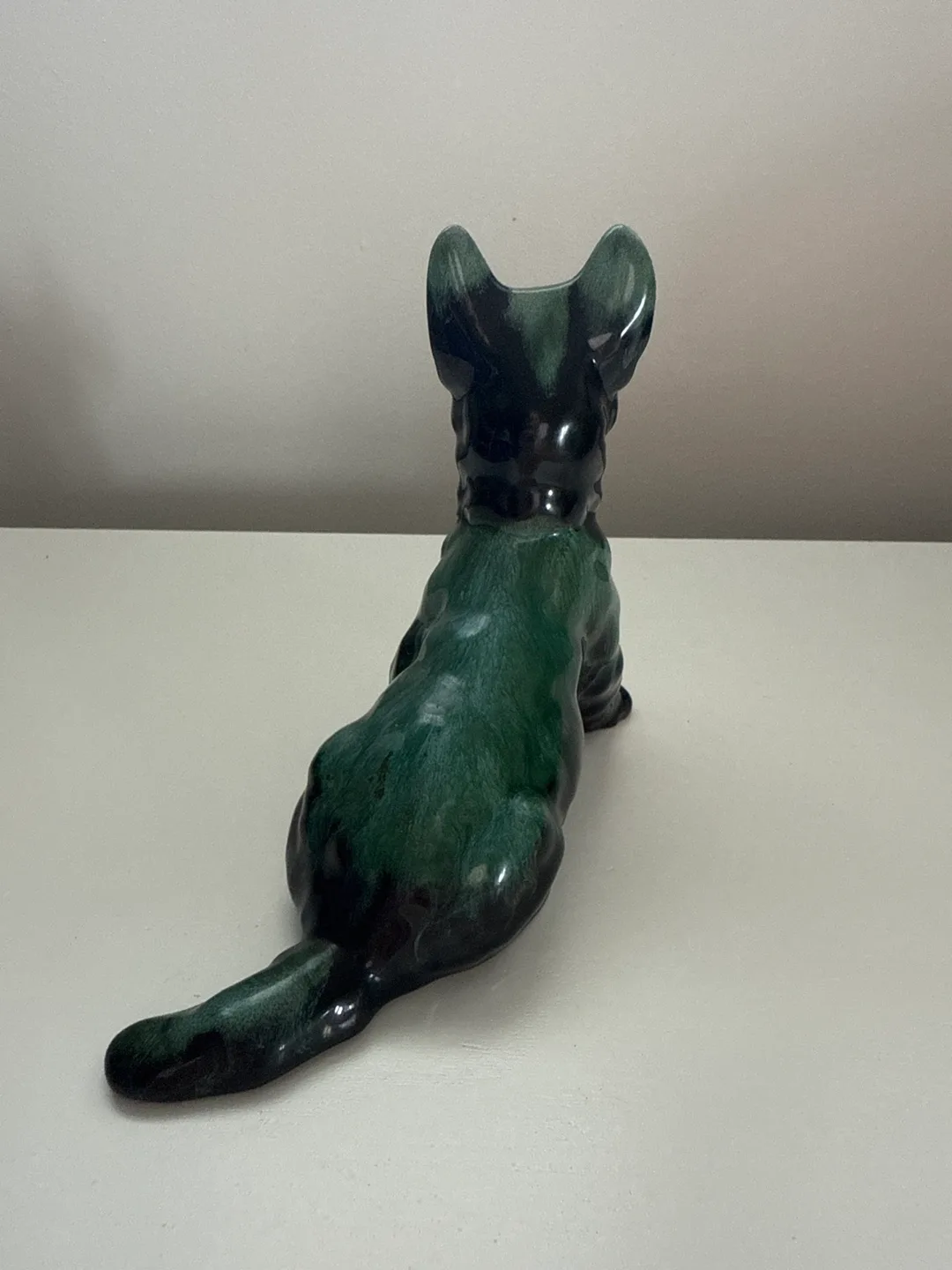 Blue Mountain Pottery, Scottie Dog Figurine image indicator(3)