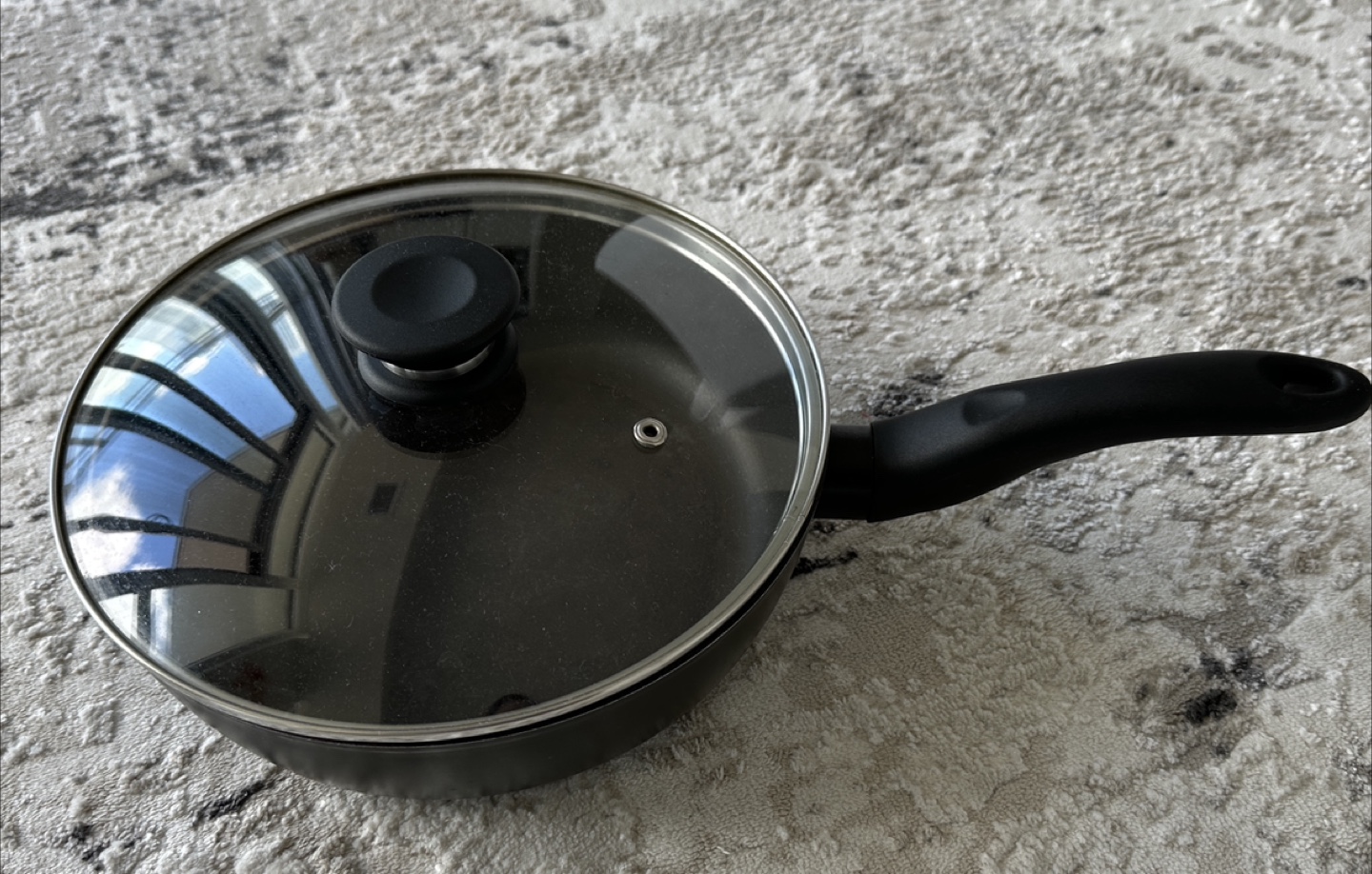 Non-Stick Frypan with Lid - original price $350+ Amway iCook