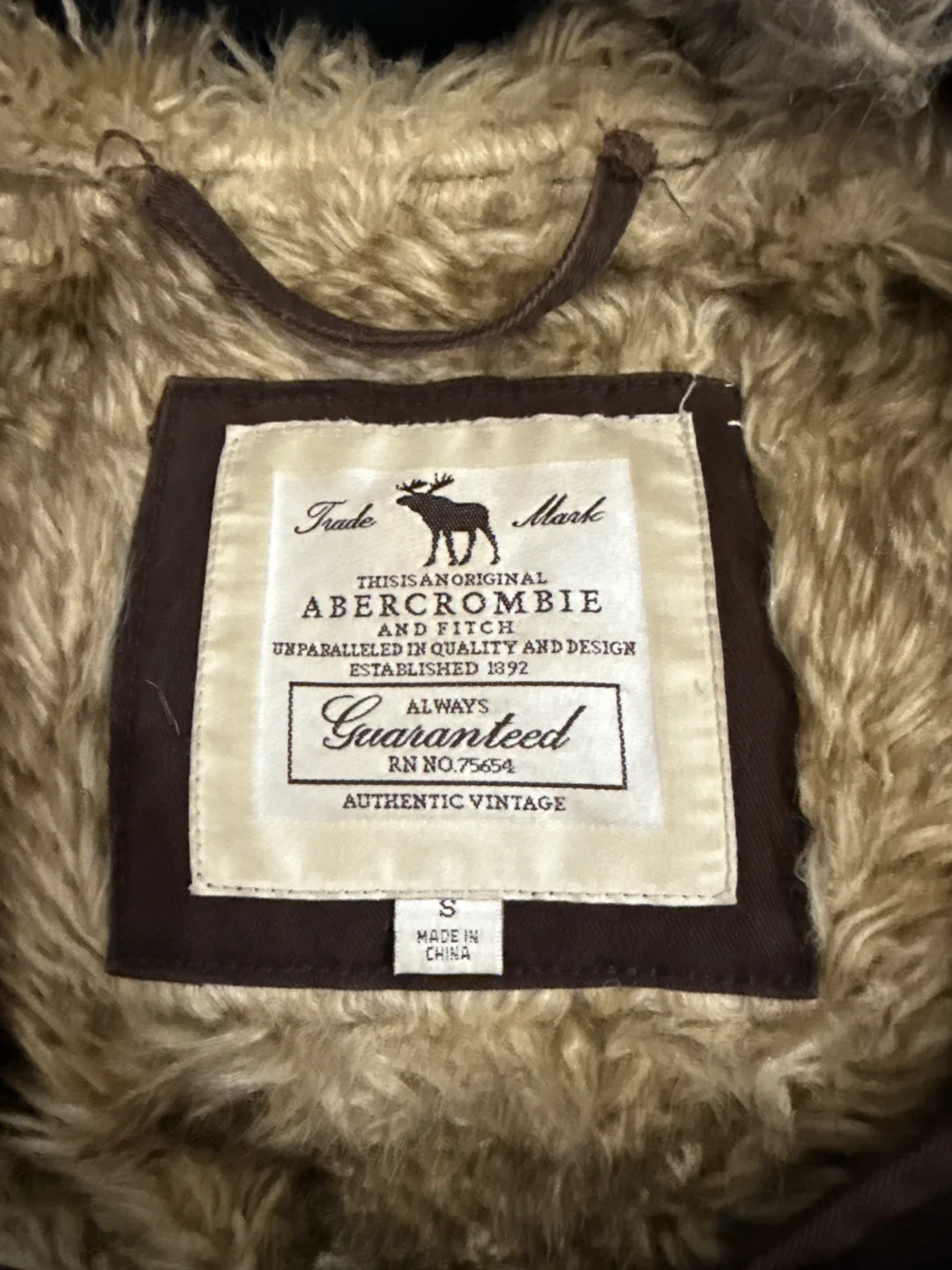 Abercrombie & Fitch Fur Hooded Jacket - Size S image indicator(4)