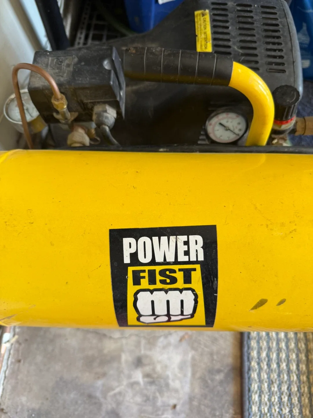 Power Fist Air Compressor image indicator(3)