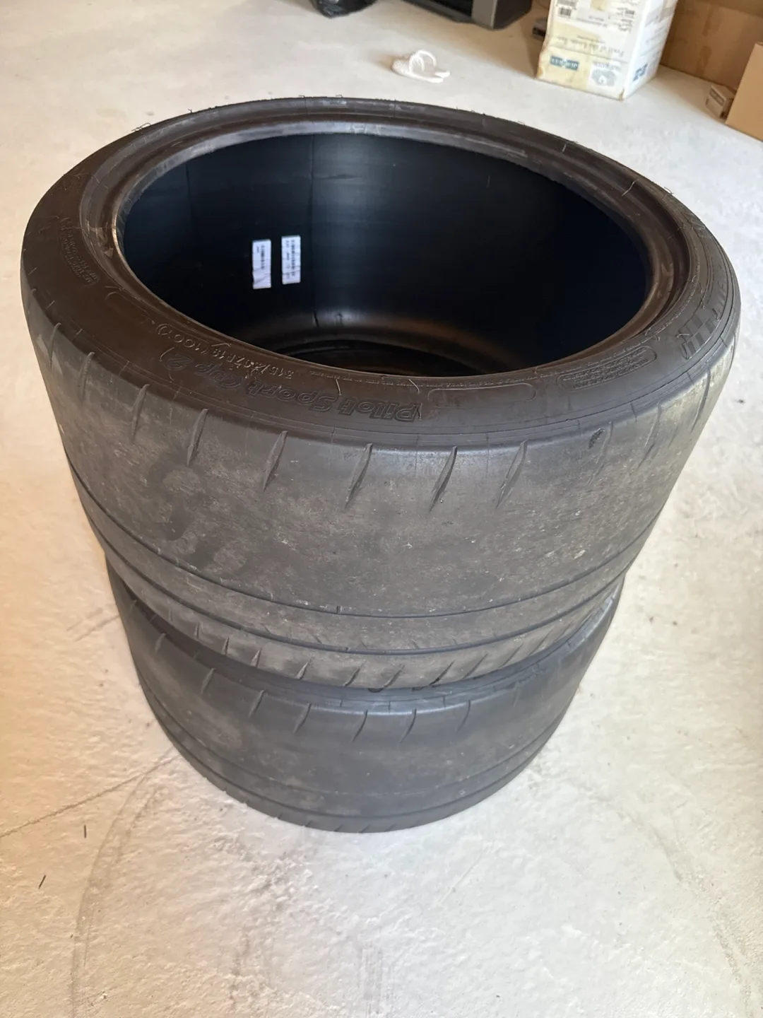 Michelin Pilot Sport Cup 2 image indicator(3)