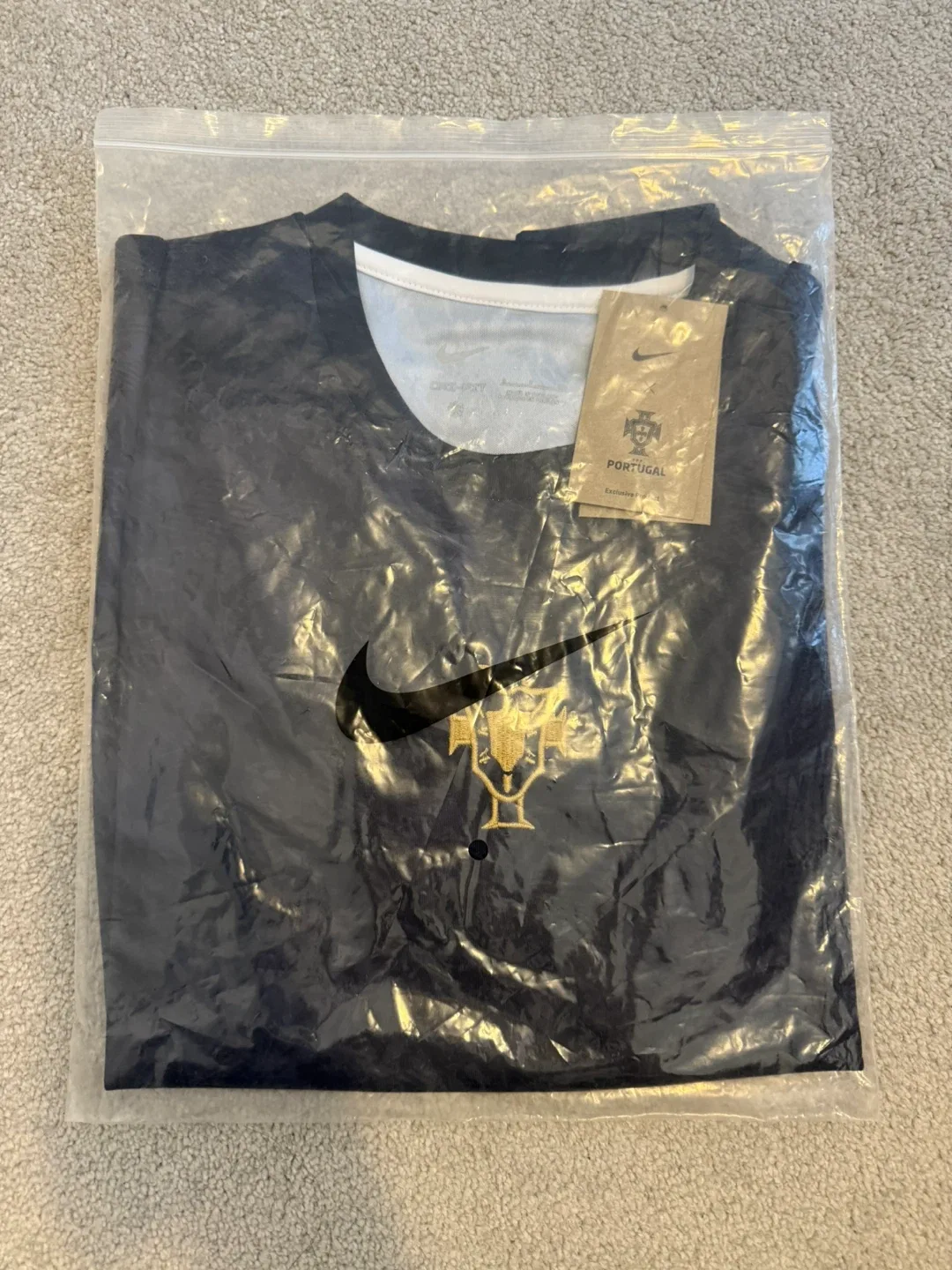 BNWT Portugal Special Edition The Siu Goat Jersey Size S image indicator(9)