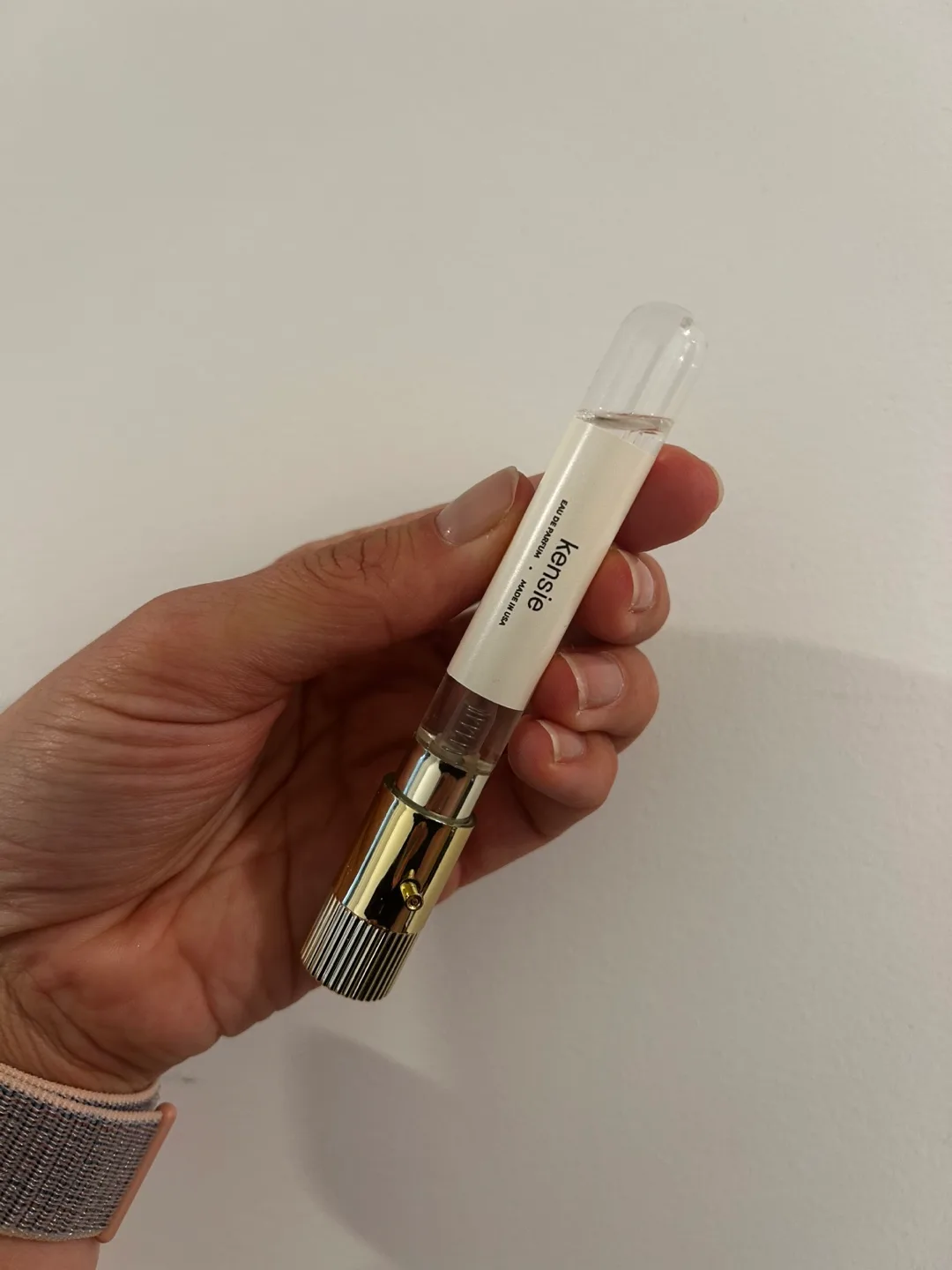 Kensie Eau de Parfum 8ml sample image indicator(2)