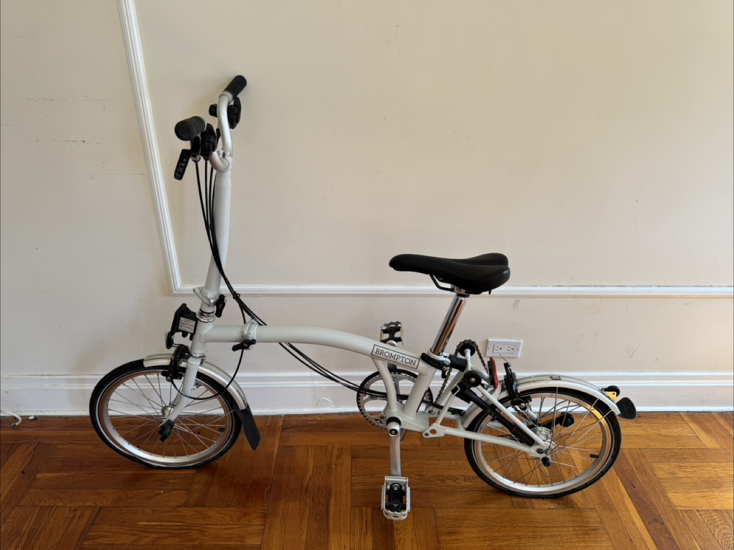 Brompton Folding Bike - White - photo 3